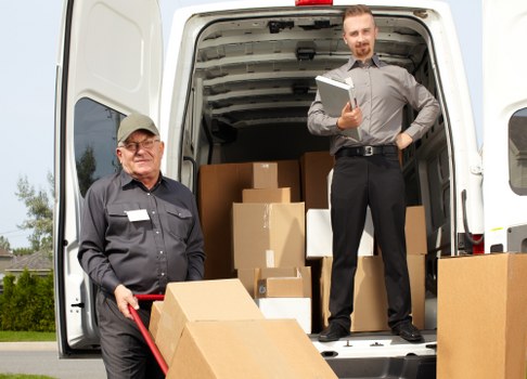 Packing and loading equipment for a commercial move in East London